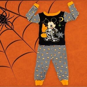 DISNEY Mickey Mouse Halloween 2Piece Pajamas Size 18M